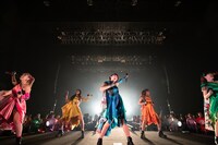 アップアップガールズ（仮）全曲ライブ3部の様子。（撮影：マツオシンジ）