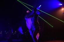 アップアップガールズ（仮）全曲ライブ2部の様子。