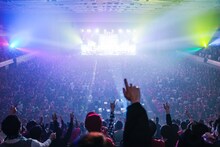 「SILENT SIREN 年末スペシャルライブ2018『平成最後だョ！サイファミ全員集合!!』」の様子。