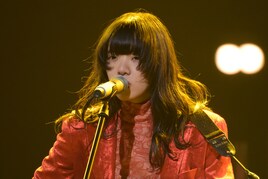 本日放送「紅白」リハ大詰め!あいみょん、セクゾ、刀剣男士、Aqoursら最終調整