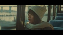 Aimer「花びらたちのマーチ」ミュージックビデオのワンシーン。