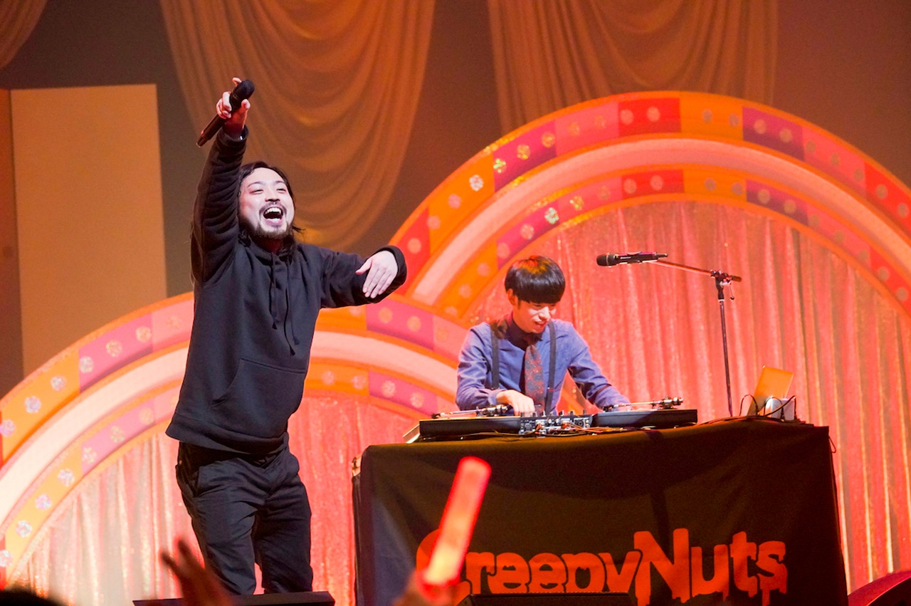 Creepy Nuts（Photo by HAJIME KAMIIISAKA＋Z）