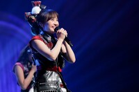 百田夏菜子（Photo by HAJIME KAMIIISAKA＋Z）