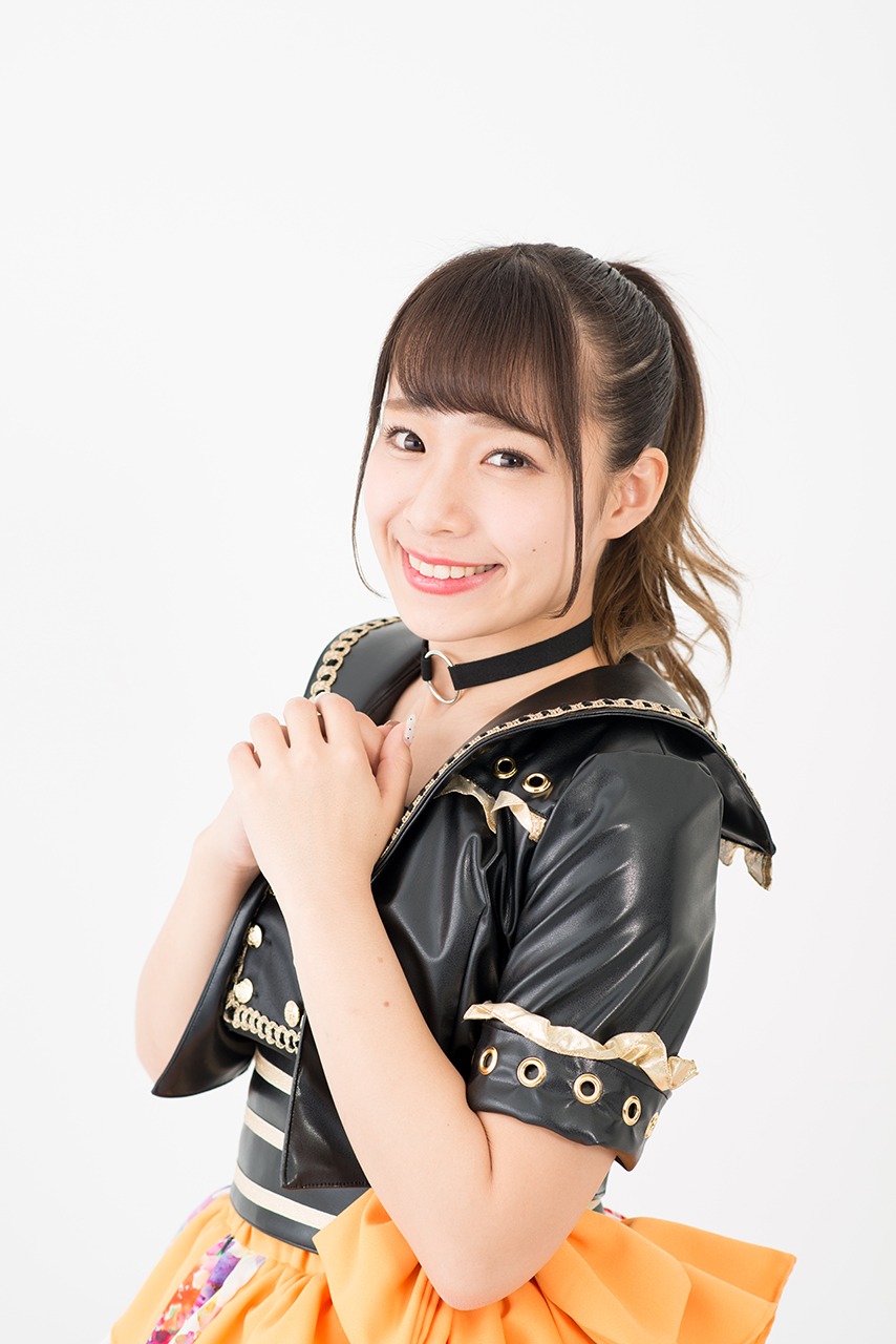 桃華りさ
