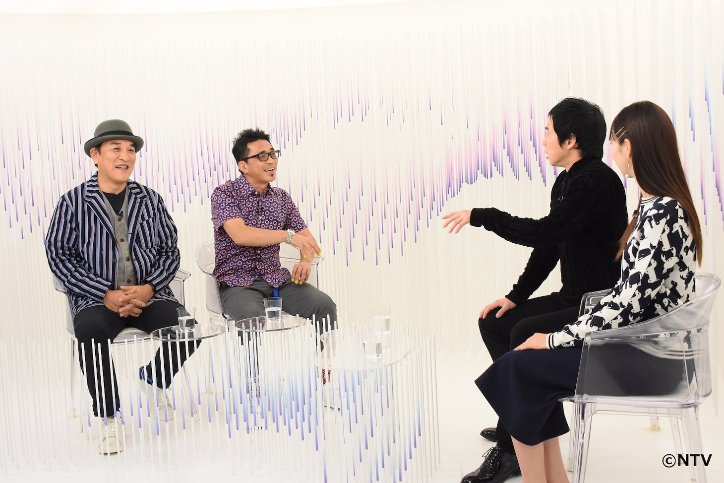 左からピエール瀧、石野卓球、今田耕司、中条あやみ。