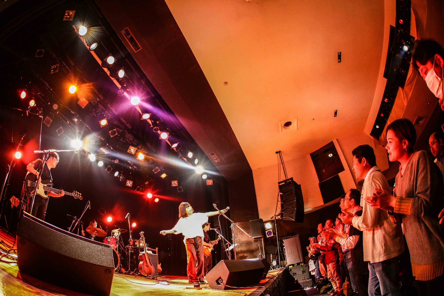 番匠谷紗衣「20歳になれたよ！感謝の気持ちBirthday Live -原点回帰-」大阪・umeda TRAD公演の様子。（撮影：渡邉一生）