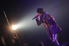 そらる（撮影：小松陽祐［ODD JOB］、堀卓朗［ELENORE］）