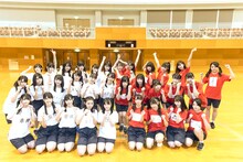 「STU48 イ申テレビ シーズン4」集合写真 (c)東北新社