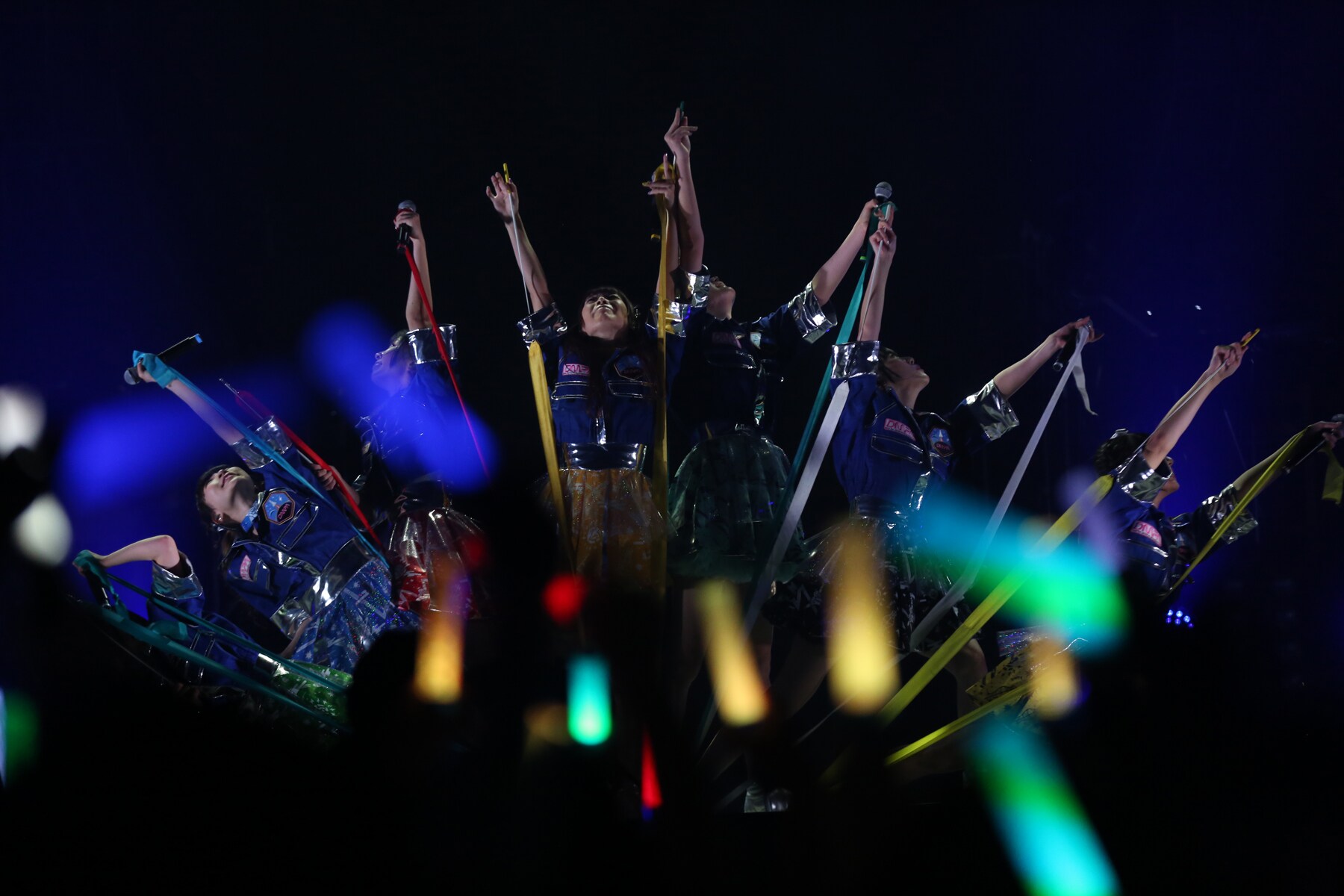でんぱ組.inc、7人の集大成見せた2DAYS武道館初日「秋葉原に銅像を