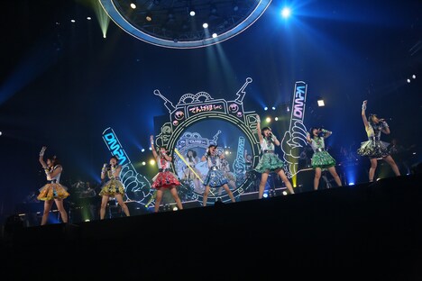 「でんぱ組.inc コスモツアー 2019 in 日本武道館 ワレワレハデンパグミインクダ ～宇宙からの帰還～」の様子。（撮影：チェリーマン）