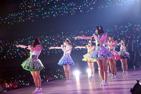 「でんぱ組.inc コスモツアー 2019 in 日本武道館 夢眠ねむ卒業公演 ～新たなる旅立ち～」の様子。（撮影：チェリーマン）