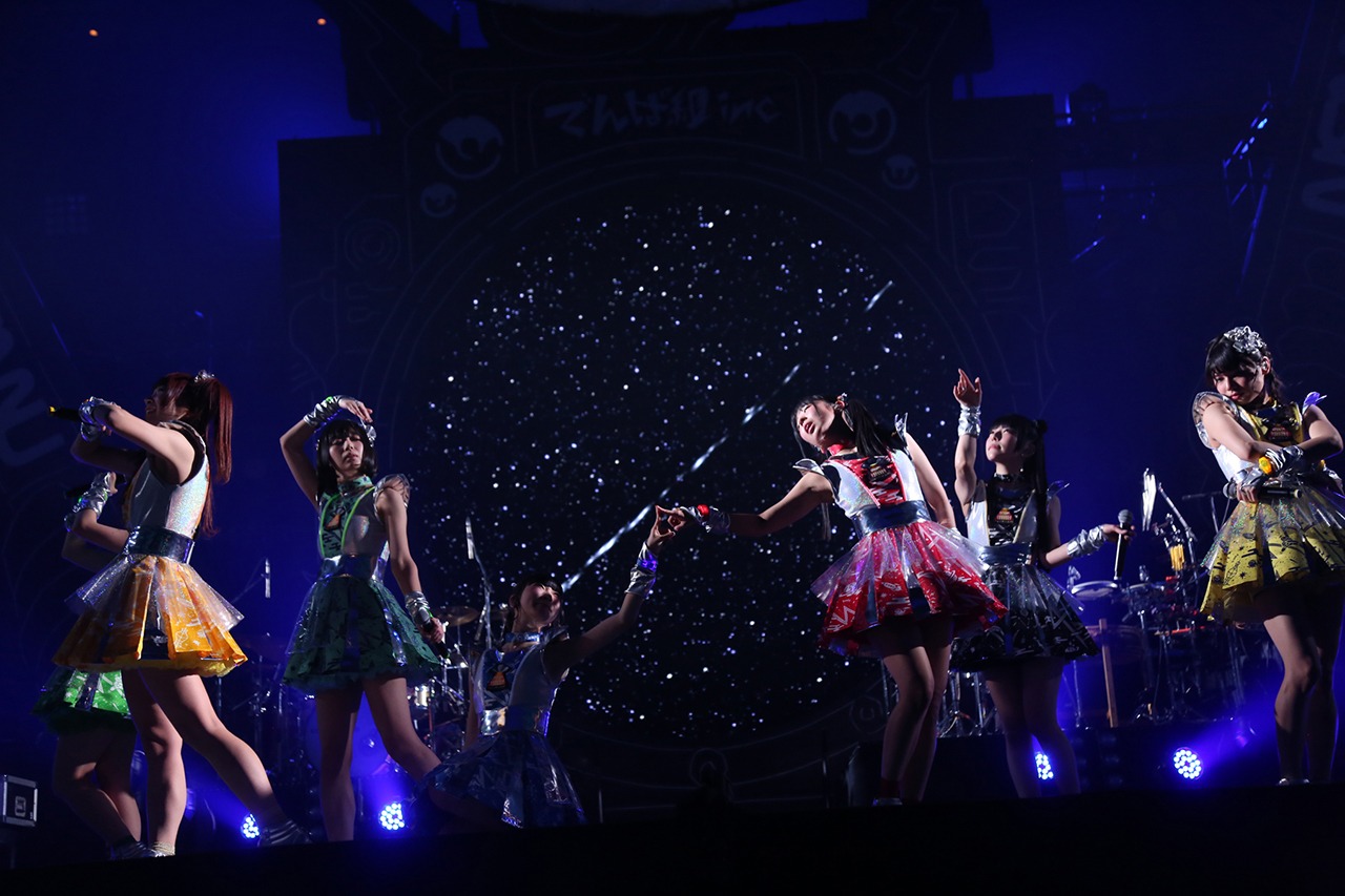 「でんぱ組.inc コスモツアー 2019 in 日本武道館 夢眠ねむ卒業公演 ～新たなる旅立ち～」の様子。（撮影：チェリーマン）