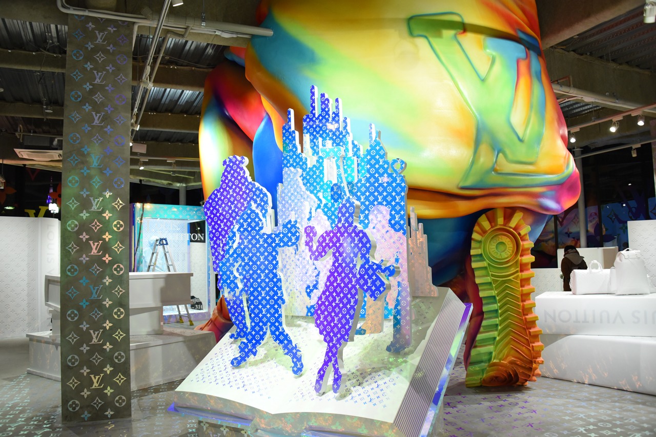 「Louis Vuitton Men's SS19 Pop-Up Store」店内の様子。