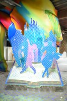 「Louis Vuitton Men's SS19 Pop-Up Store」店内の様子。