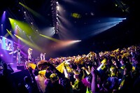 ゆるめるモ！の東京・Zepp Tokyo公演の様子。（撮影：後藤壮太郎）