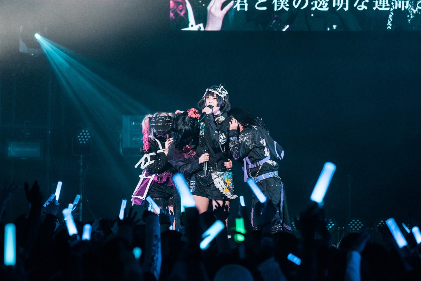 ゆるめるモ！の東京・Zepp Tokyo公演の様子。（撮影：曽我美芽）