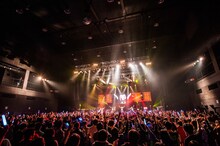 ゆるめるモ！の東京・Zepp Tokyo公演の様子。（撮影：曽我美芽）