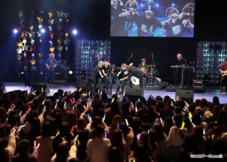 「Rush×300 The Tour 2018『喜・怒・哀・楽』Last 『楽』in TOKYO」の様子。(写真提供:BACSエンターテイメント)