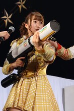 渡邉ひかる（写真提供：エイベックス）