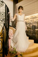 ウエディングドレス姿を披露する大場美奈（SKE48）。