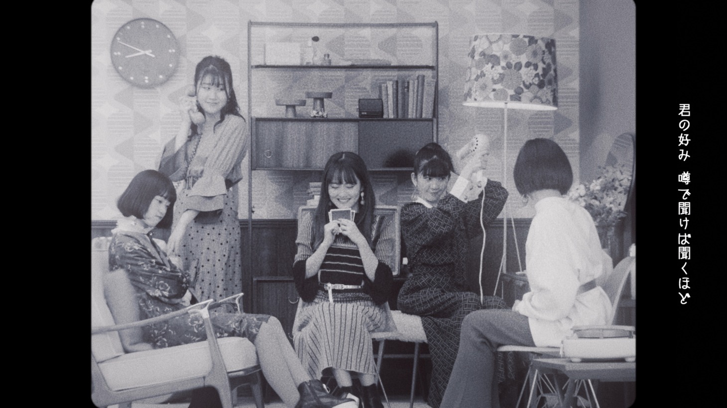 Little Glee Monster「恋を焦らず」ミュージックビデオより。