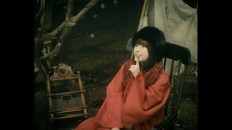 水瀬いのり「Wonder Caravan!」ミュージックビデオのワンシーン。