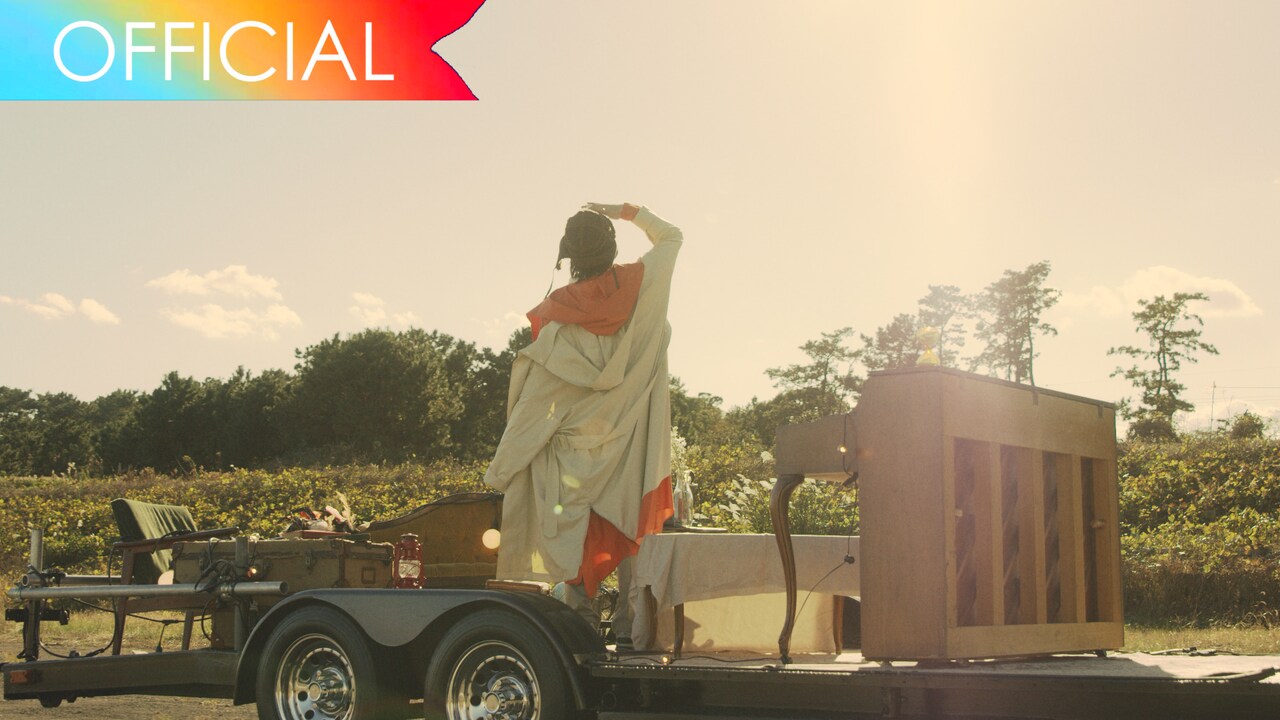 ビッケブランカ、ガーナチョコかじる「Winter Beat」MV