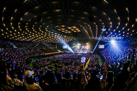 Da-iCEのツアーファイナルの様子。（撮影：森好弘）