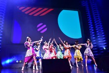 エクスカリバーを掲げるA応P。