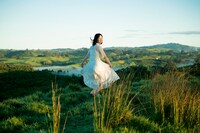 渡邉美穂（けやき坂46）1stソロ写真集「陽だまり」より。（撮影：細居幸次郎）