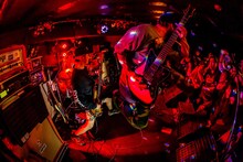 SHADOWS（Photo by TAKASHI KONUMA ）