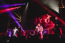 般若ワンマンライブ「おはよう武道館」の様子。（撮影：Yuji Kaneko）