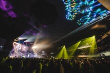 般若ワンマンライブ「おはよう武道館」の様子。（撮影：Yuji Kaneko）