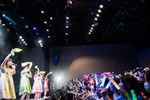 タオルを振り回す神宿と舁夫。