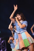 鶴見萌（写真提供：キングレコード）