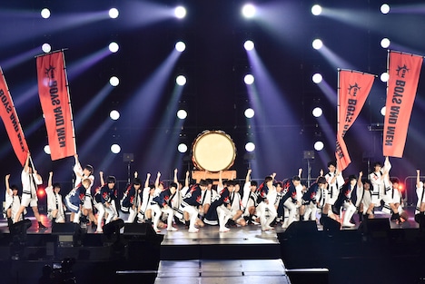 「ボイメン名古屋夢まつり～ツッパリ町おこしお兄さん最強烈伝～」の様子。（撮影：田中聖太郎写真事務所）