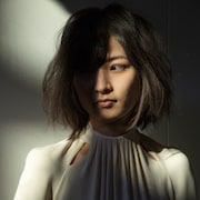 星野みちる「ジョンの魂」に通ずる新アルバム「月がきれいですね」リリース