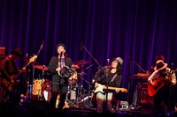 ORIGINAL LOVEとサニーデイ・サービス。（撮影：工藤ちひろ）