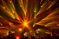 MY FIRST STORYとさユり。（Photo by TAKASHI KONUMA）