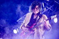 Teru（G）（Photo by TAKASHI KONUMA）