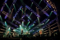 「MY FIRST STORY S・S・S TOUR FINAL at Yokohama Arena」2日目公演の様子。（Photo by TAKASHI KONUMA）