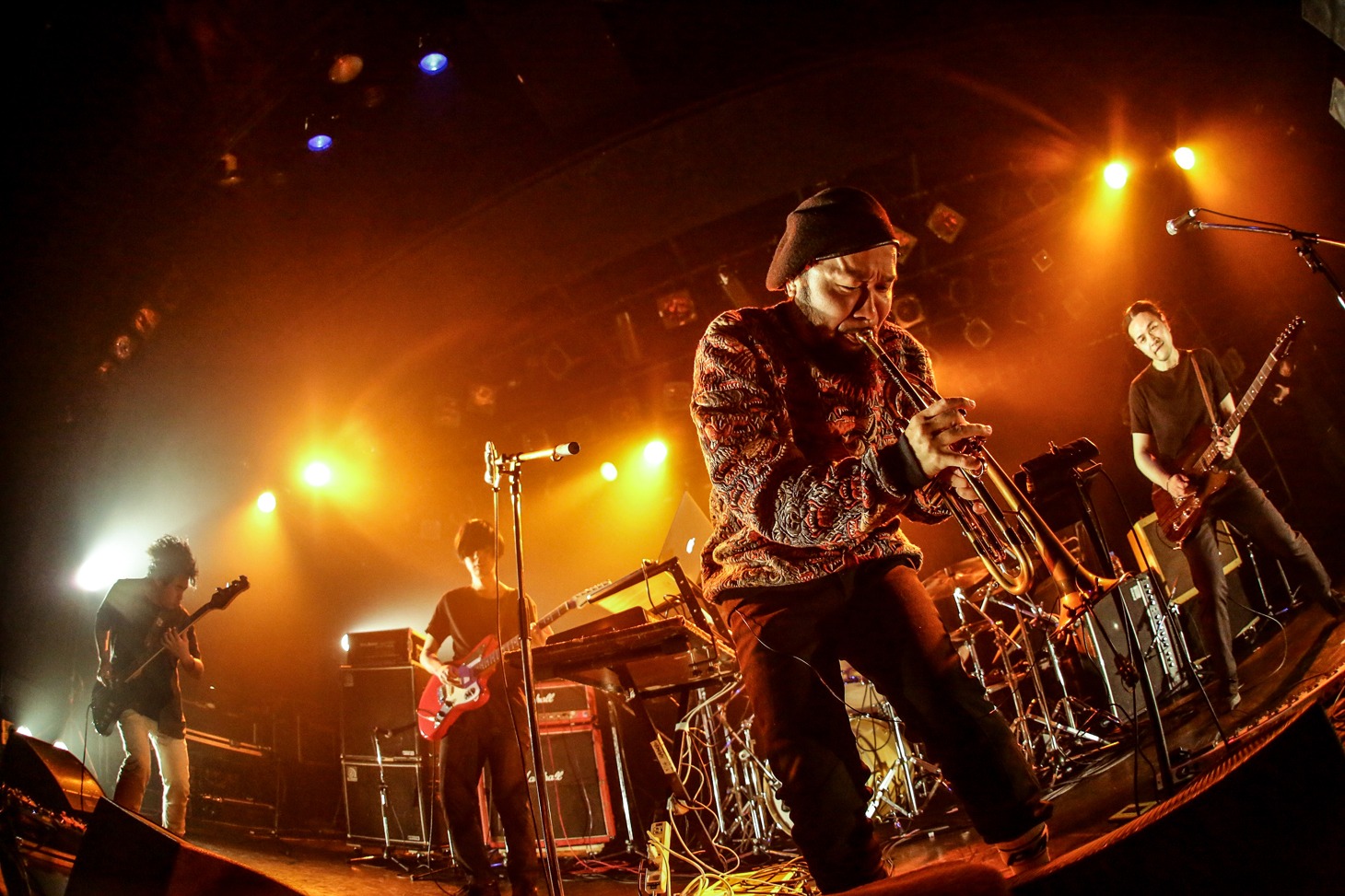 LITEとタブゾンビ。（Photo by Ayumi Saruya）