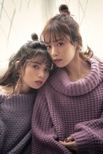 左から齋藤飛鳥、西野七瀬。