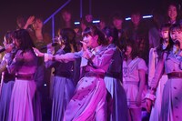 NGT48「世界の人へ」パフォーマンスの様子。 (c)AKS