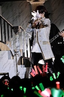 人気画像2位は「うらたぬき＆あほの坂田、王子様になってフィアンセを探す熱狂の一夜」より、あほの坂田。（撮影：小松陽祐［ODD JOB］）