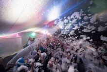 uijinのライブの様子。（写真提供：AqbiRec）