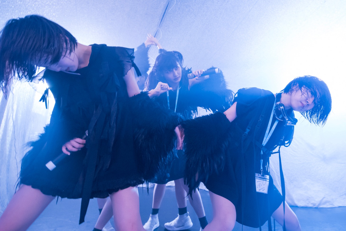 THERE THERE THERES（写真提供：AqbiRec）