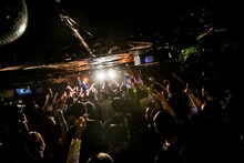 「Malcolm Mask McLaren 東京・大阪 ONE MAN LIVE～My Life My Way ONE MAN@東京～」東京・下北沢SHELTER公演の様子。（写真提供：エイジアプロモーション）