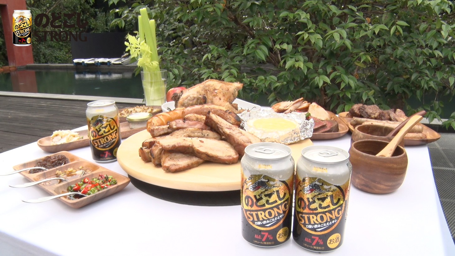 「スピンオフムービー『のどごし STRONGに合う 豪快!!GACKTの手料理』」より。