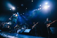 在日ファンク「しようよ、再会」の様子。（撮影：廣田達也）